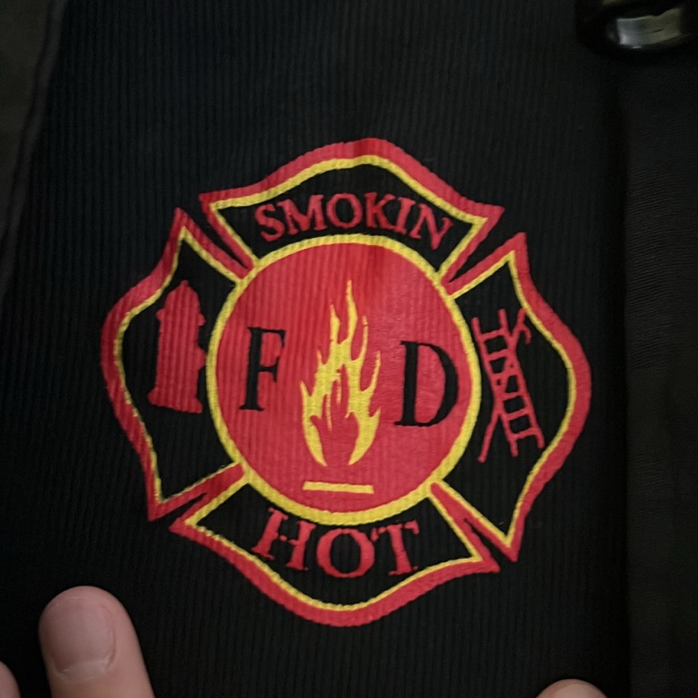Worn only once, MEN’s Sexy 👨‍🚒 Fireman’s outfit size LARGE - Picture 3 of 10